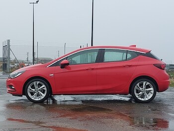 Used Vauxhall Astra 2018 for sale - 77664199: Photo