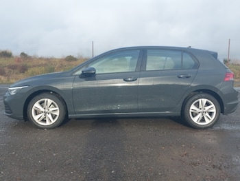 Used Volkswagen Golf 2020 for sale - 76695848: Photo