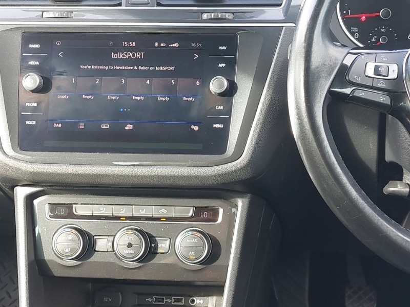 Used Volkswagen Tiguan 2018 for sale - 75852180: Photo 10