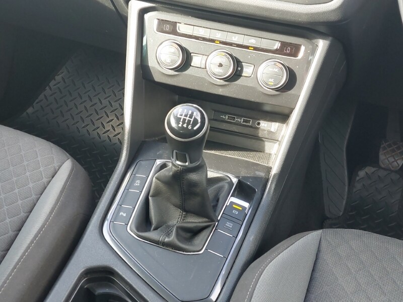 Used Volkswagen Tiguan 2018 for sale - 75852180: Photo 11