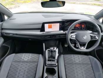 Used Volkswagen Golf 2024 for sale - 74933335: Photo