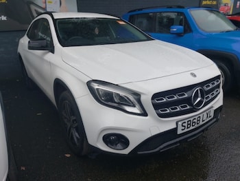 Mercedes-Benz - GLA