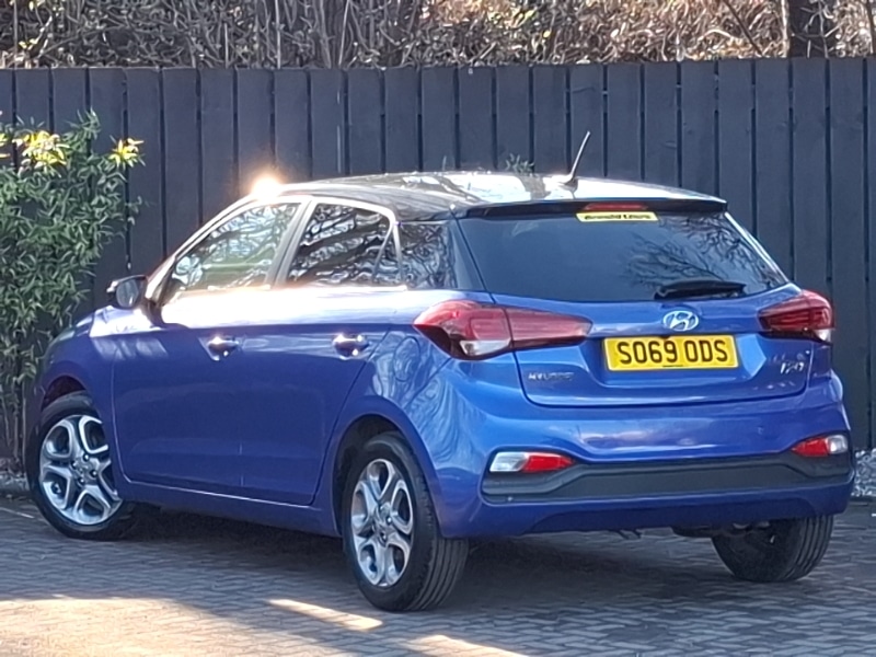 Used Hyundai i20 2019 for sale - 77948000: Photo 3