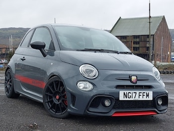 Used Abarth 695 2017 for sale - 78253314: Photo
