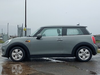 Used MINI Hatch 2018 for sale - 77644877: Photo