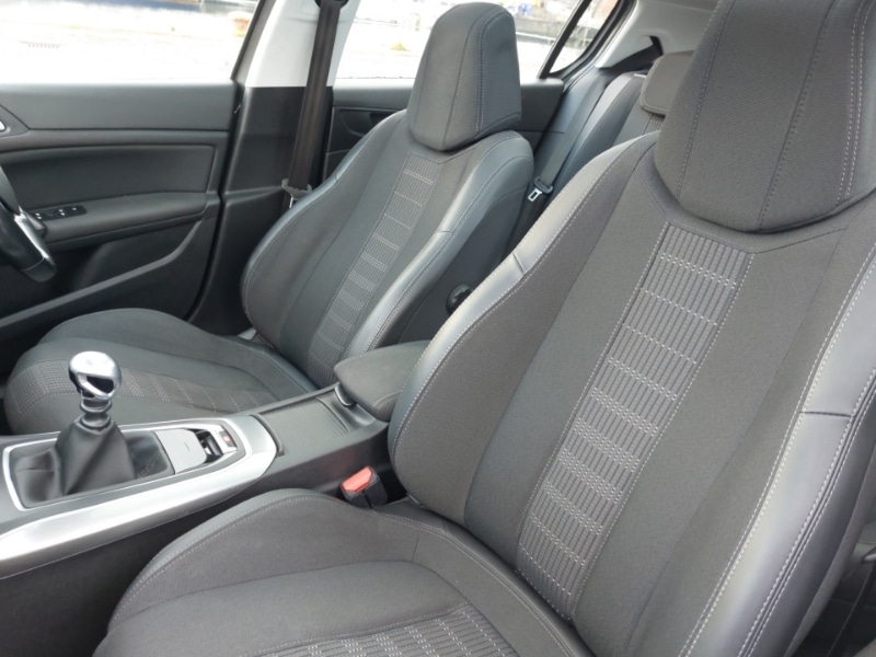 Used Peugeot 308 2018 for sale - 77466373: Photo 5