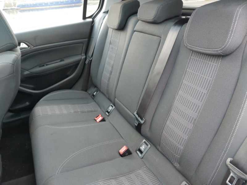 Used Peugeot 308 2018 for sale - 77466373: Photo 6