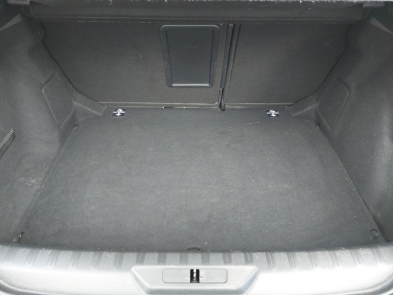 Used Peugeot 308 2018 for sale - 77466373: Photo 8