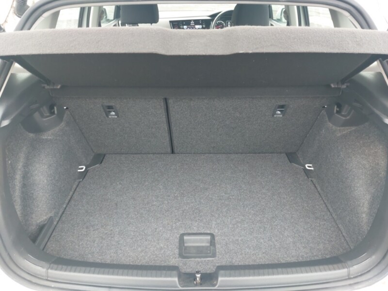 Used Volkswagen Polo 2018 for sale - 78151400: Photo 8