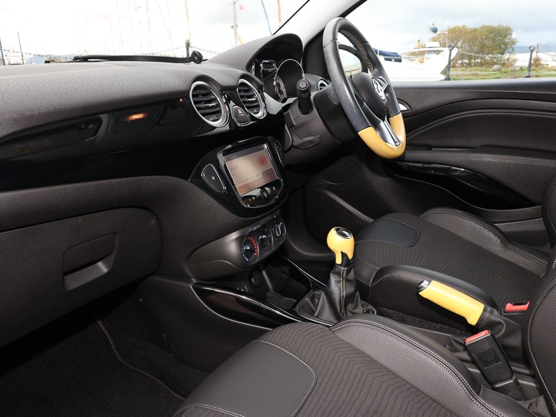 Used Vauxhall ADAM 2015 for sale - 77150371: Photo 2