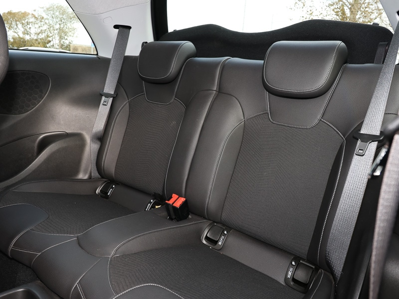 Used Vauxhall ADAM 2015 for sale - 77150371: Photo 6