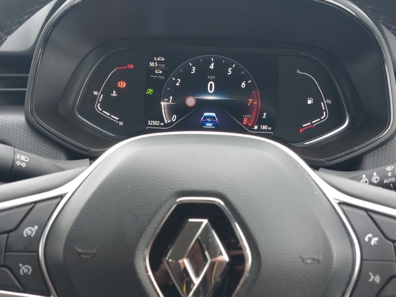 Used Renault Clio 2023 for sale - 76932438: Photo 16