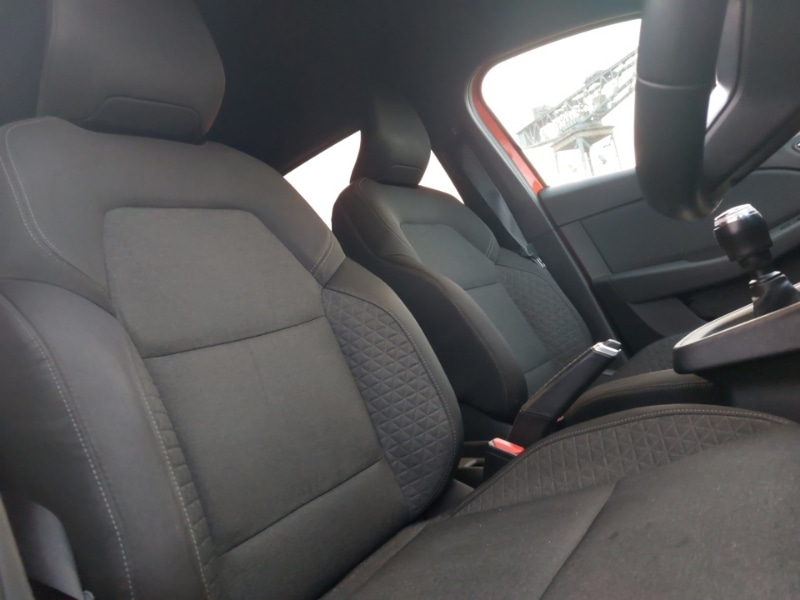 Used Renault Clio 2020 for sale - 77108310: Photo 15