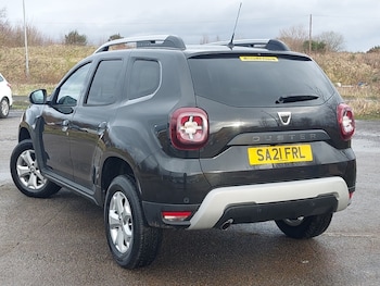 Used Dacia Duster 2021 for sale - 77251865: Photo
