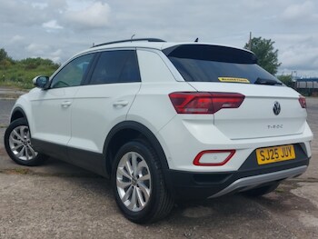 Used Volkswagen T-Roc 2025 for sale - 75295305: Photo