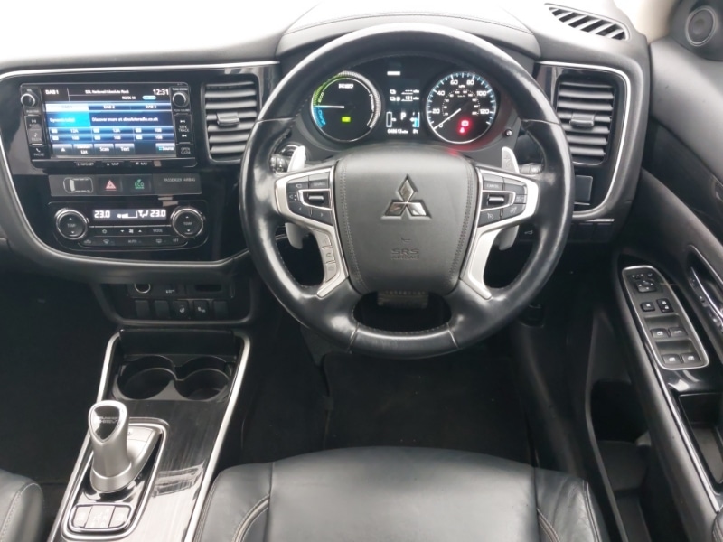 Used Mitsubishi Outlander 2017 for sale - 76855603: Photo 7