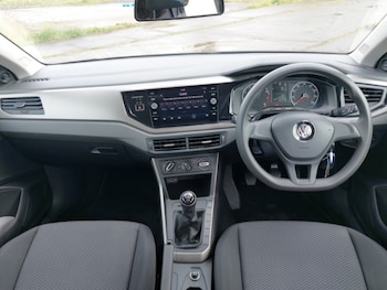 Used Volkswagen Polo 2018 for sale - 78700232: Photo