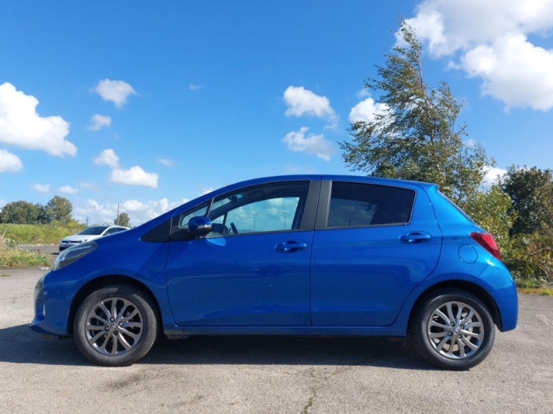 Used Toyota Yaris 2017 for sale - 77062669: Photo 4