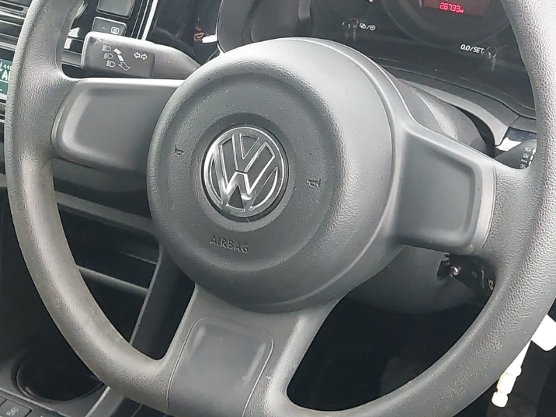 Used Volkswagen up! 2014 for sale - 76579430: Photo 15