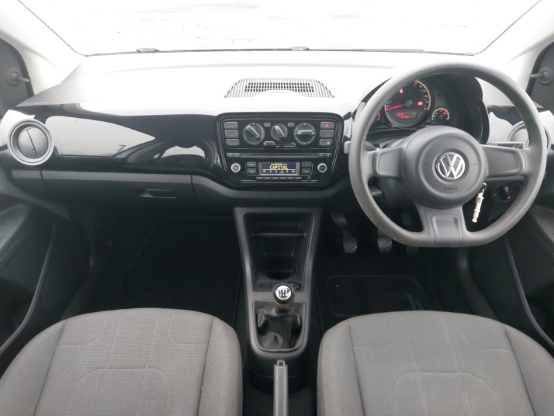 Used Volkswagen up! 2014 for sale - 76579430: Photo 2