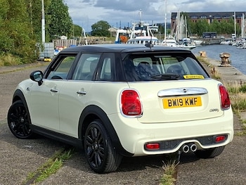 Used MINI Hatch 2019 for sale - 79432883: Photo