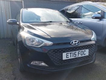 Used Hyundai i20 2015 for sale - 77823097: Photo