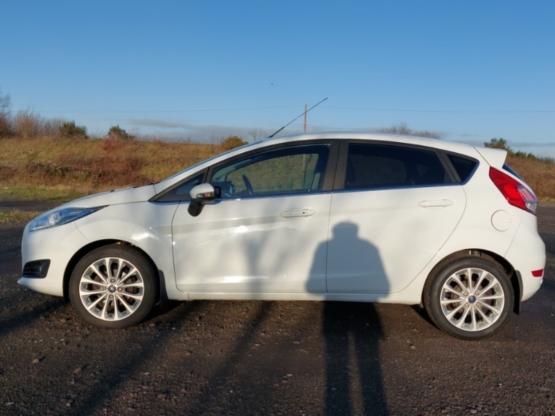 Used Ford Fiesta 2017 for sale - 77047067: Photo 4