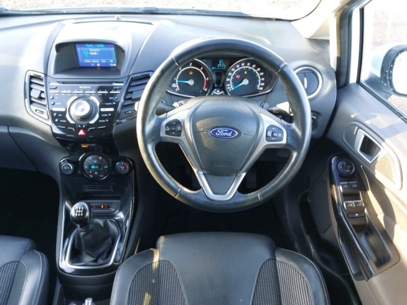 Used Ford Fiesta 2017 for sale - 77047067: Photo 7