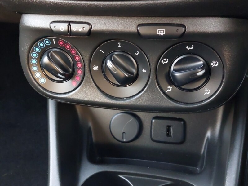 Used Vauxhall Corsa 2018 for sale - 77366403: Photo 11