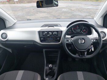Used Volkswagen up! 2017 for sale - 78125719: Photo