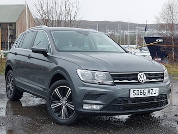 Volkswagen - Tiguan