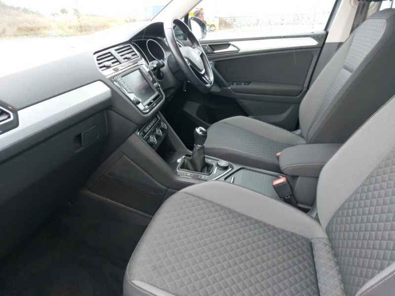 Used Volkswagen Tiguan 2016 for sale - 76721451: Photo 5