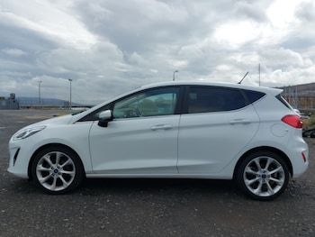 Used Ford Fiesta 2018 for sale - 78386705: Photo