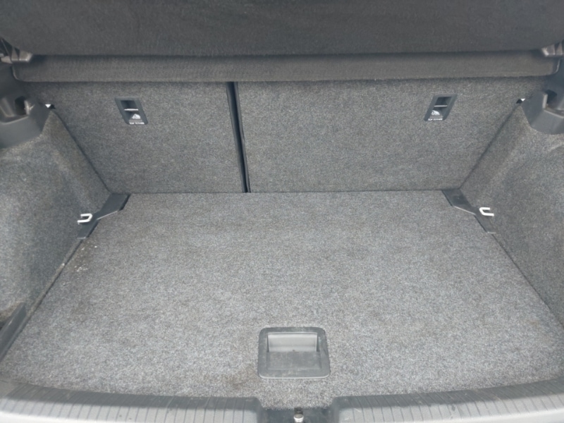 Used Volkswagen Polo 2018 for sale - 77150380: Photo 8