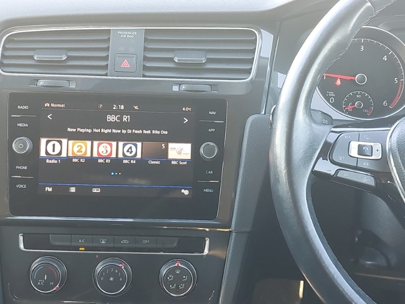 Used Volkswagen Golf 2018 for sale - 77491530: Photo 10