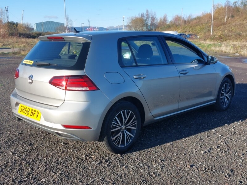 Used Volkswagen Golf 2018 for sale - 77491530: Photo 17