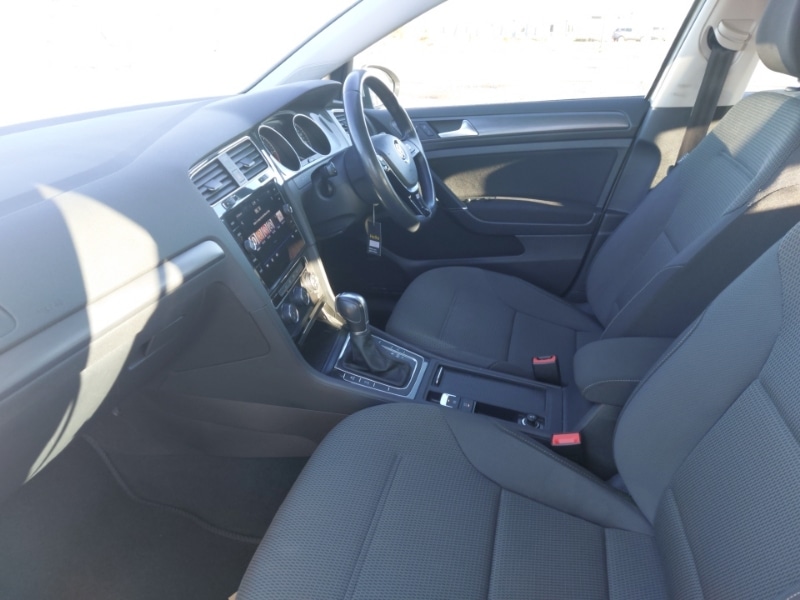 Used Volkswagen Golf 2018 for sale - 77491530: Photo 5