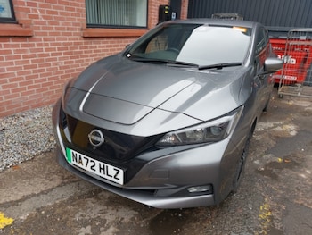 Nissan - Leaf