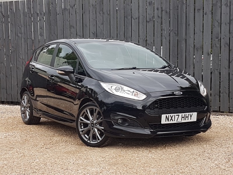 Used Ford Fiesta 2017 for sale - 76125515: Photo 1