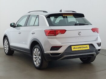 Used Volkswagen T-Roc 2018 for sale - 78005936: Photo