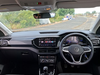 Used Volkswagen T-Cross 2023 for sale - 79263602: Photo