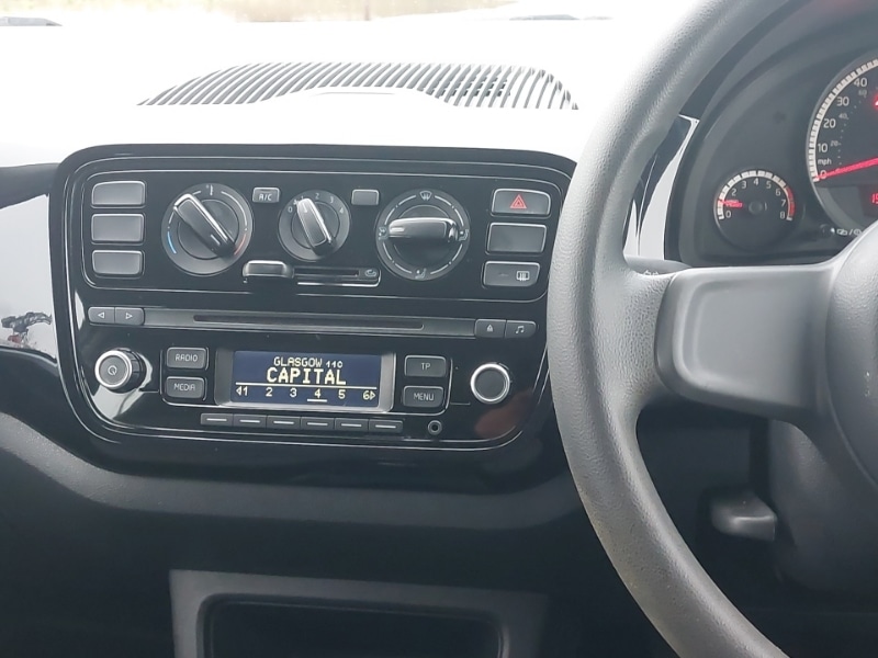 Used Volkswagen up! 2014 for sale - 77015047: Photo 10