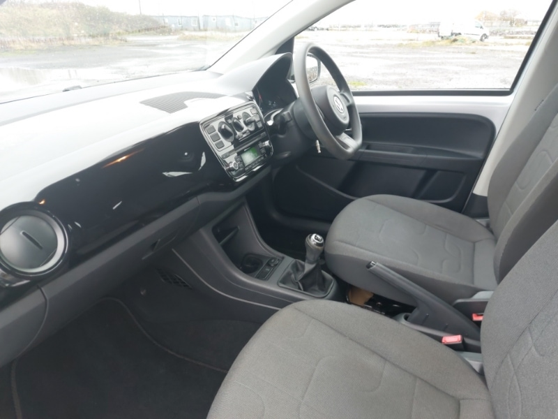 Used Volkswagen up! 2014 for sale - 77015047: Photo 5