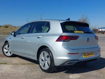 Used Volkswagen Golf 2024 for sale - 74241264: Photo