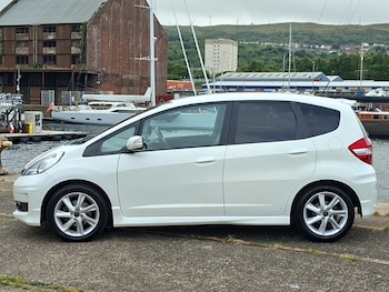 Used Honda Jazz 2015 for sale - 79274280: Photo
