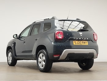 Used Dacia Duster 2020 for sale - 77251856: Photo