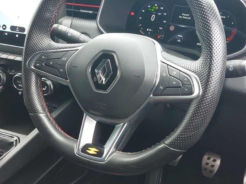 Used Renault Clio 2023 for sale - 76602328: Photo 17