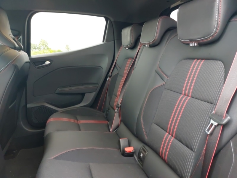 Used Renault Clio 2023 for sale - 76602328: Photo 6