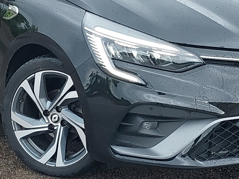 Used Renault Clio 2023 for sale - 76602328: Photo 9