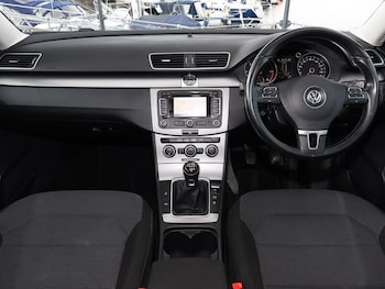 Used Volkswagen Passat 2013 for sale - 76309230: Photo 4